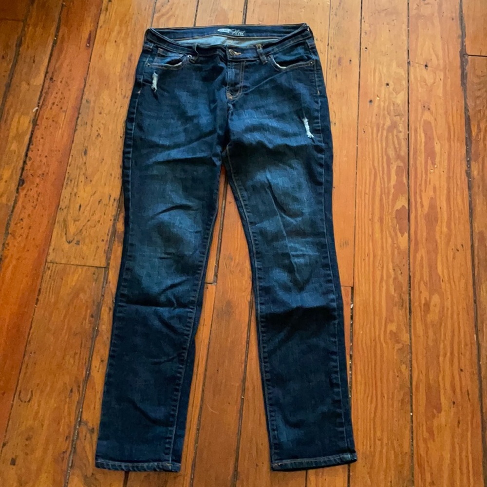 Old Navy flirt dark  jeans w slight distressing